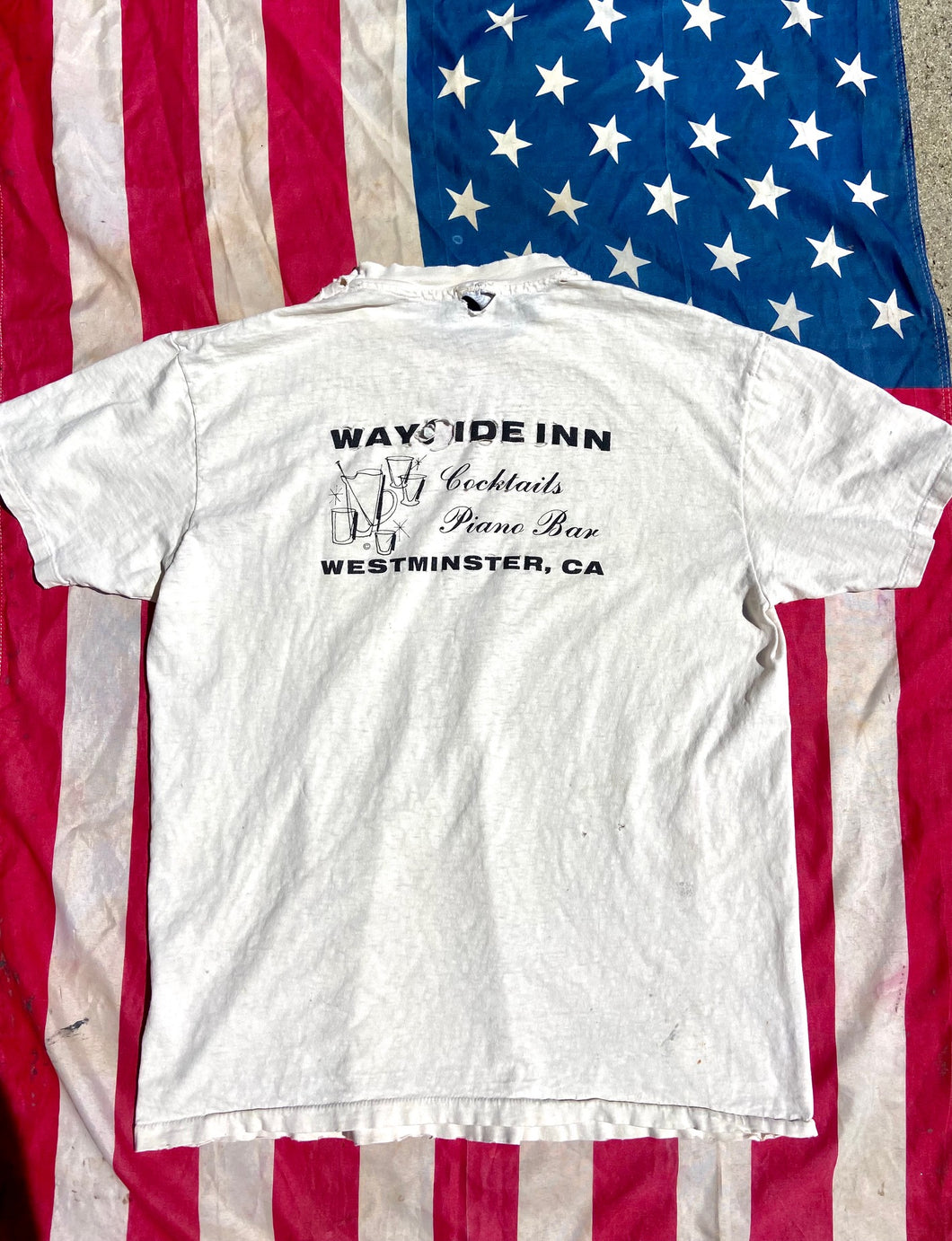 Super vintage Bar tshirt, the Wayside Inn Cocktail and Piano Bar , Westminister CA.  Size XL fits like a big Large