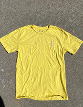 Load image into Gallery viewer, Vintage Yellow Lightning Bolt tshirt.  Size Medium
